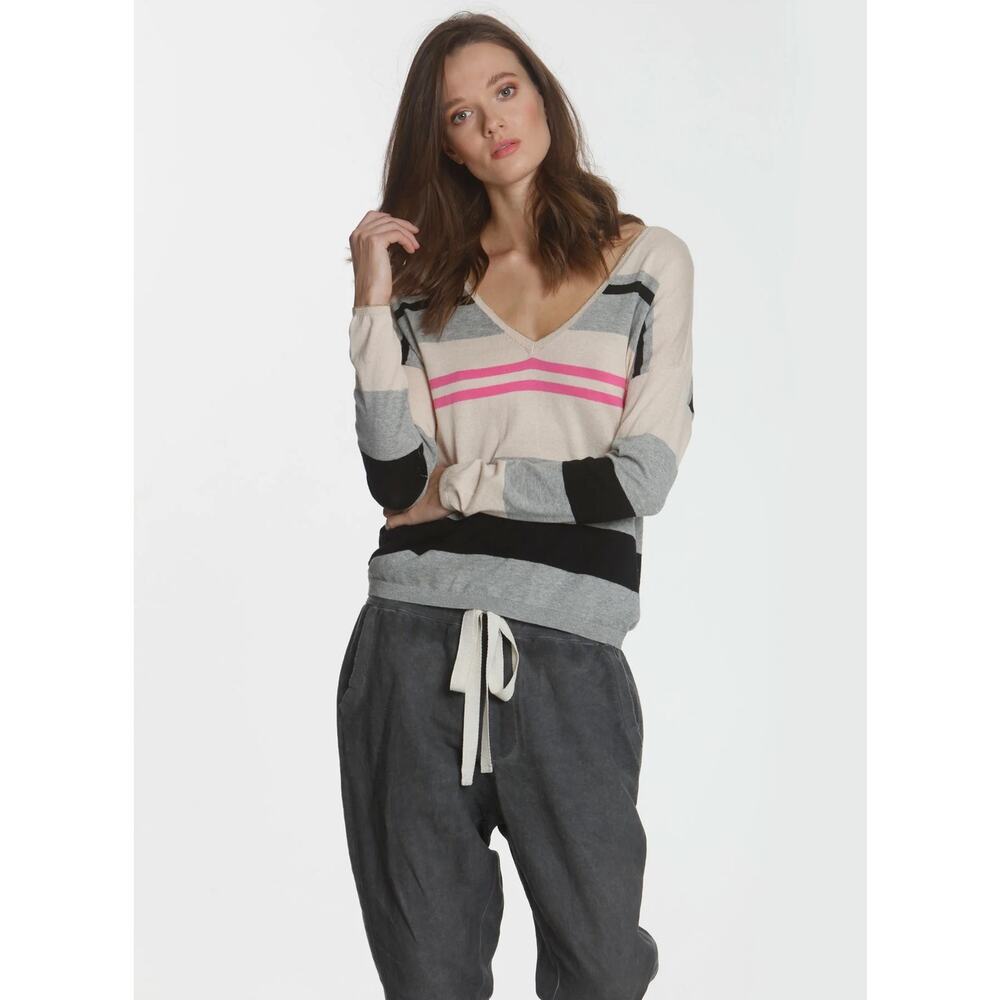 LABEL + thread | 100% Cotton Coney Island Vee Sweater | Size Medium